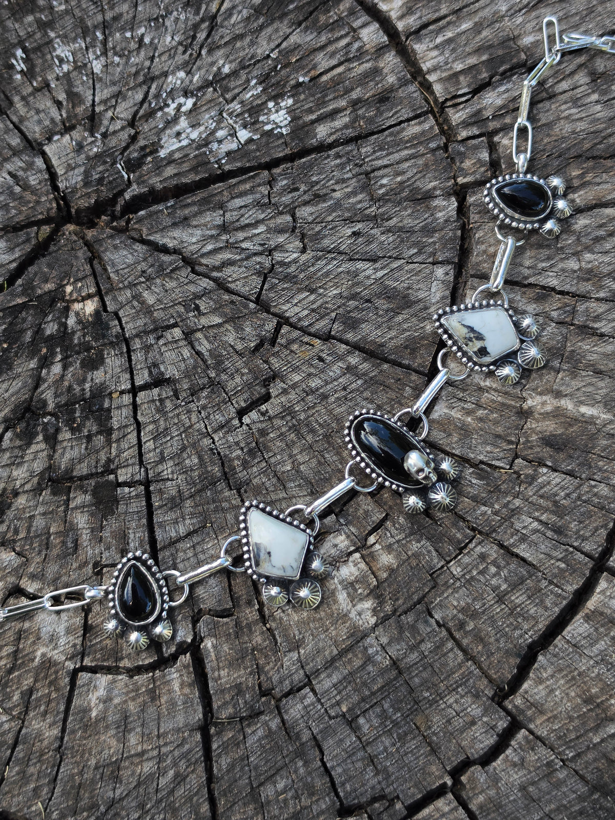 Black Onyx & White Buffalo Choker