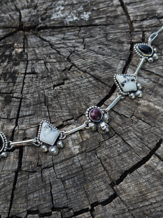 Skull Choker necklace