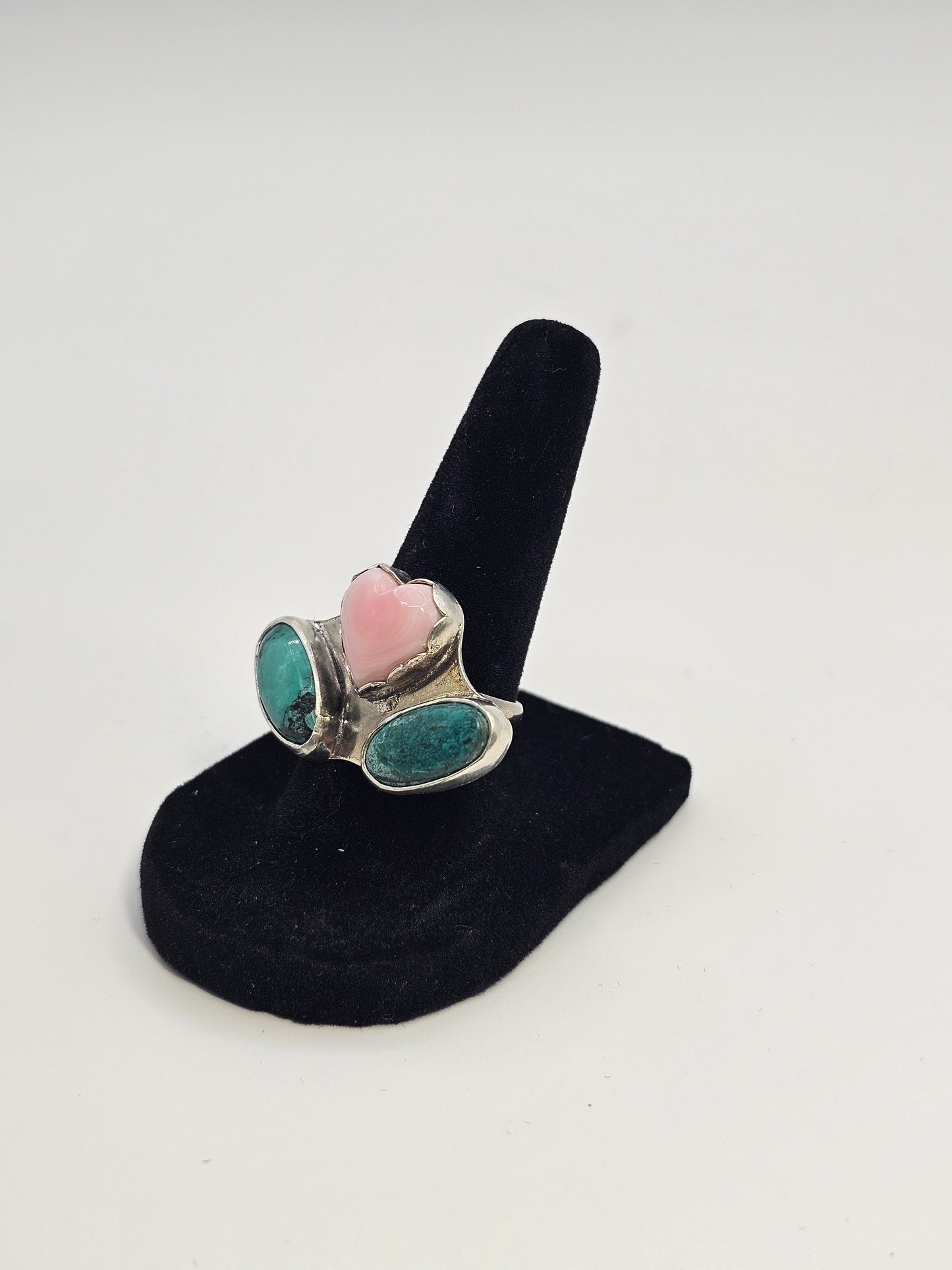 Pink Conch & Tibetan Turquoise