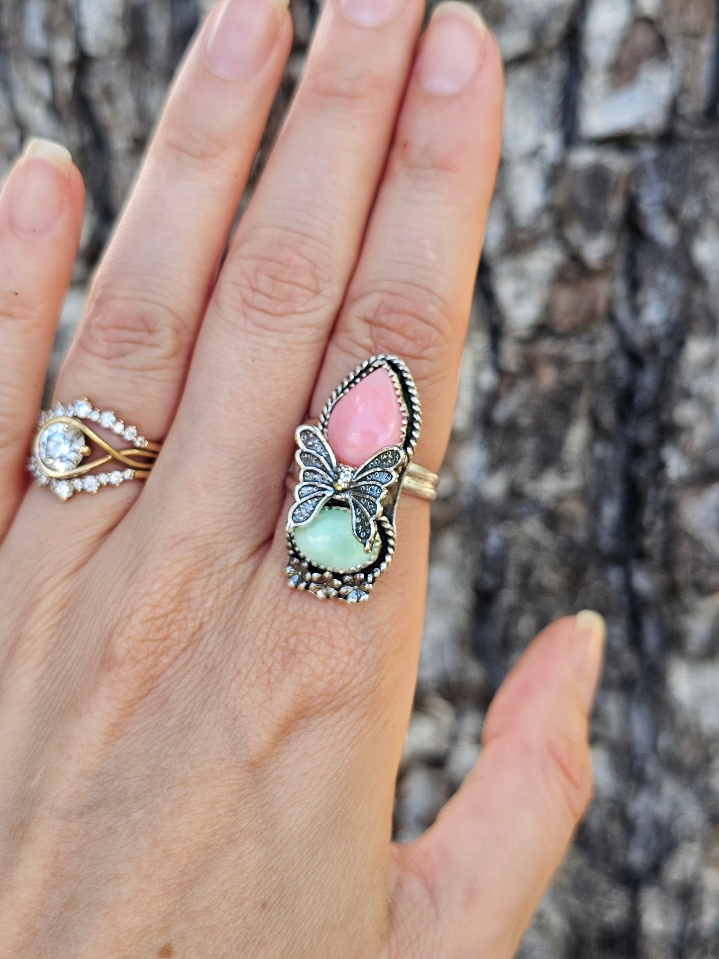 Pink Conch & Paloma Butterfly Ring