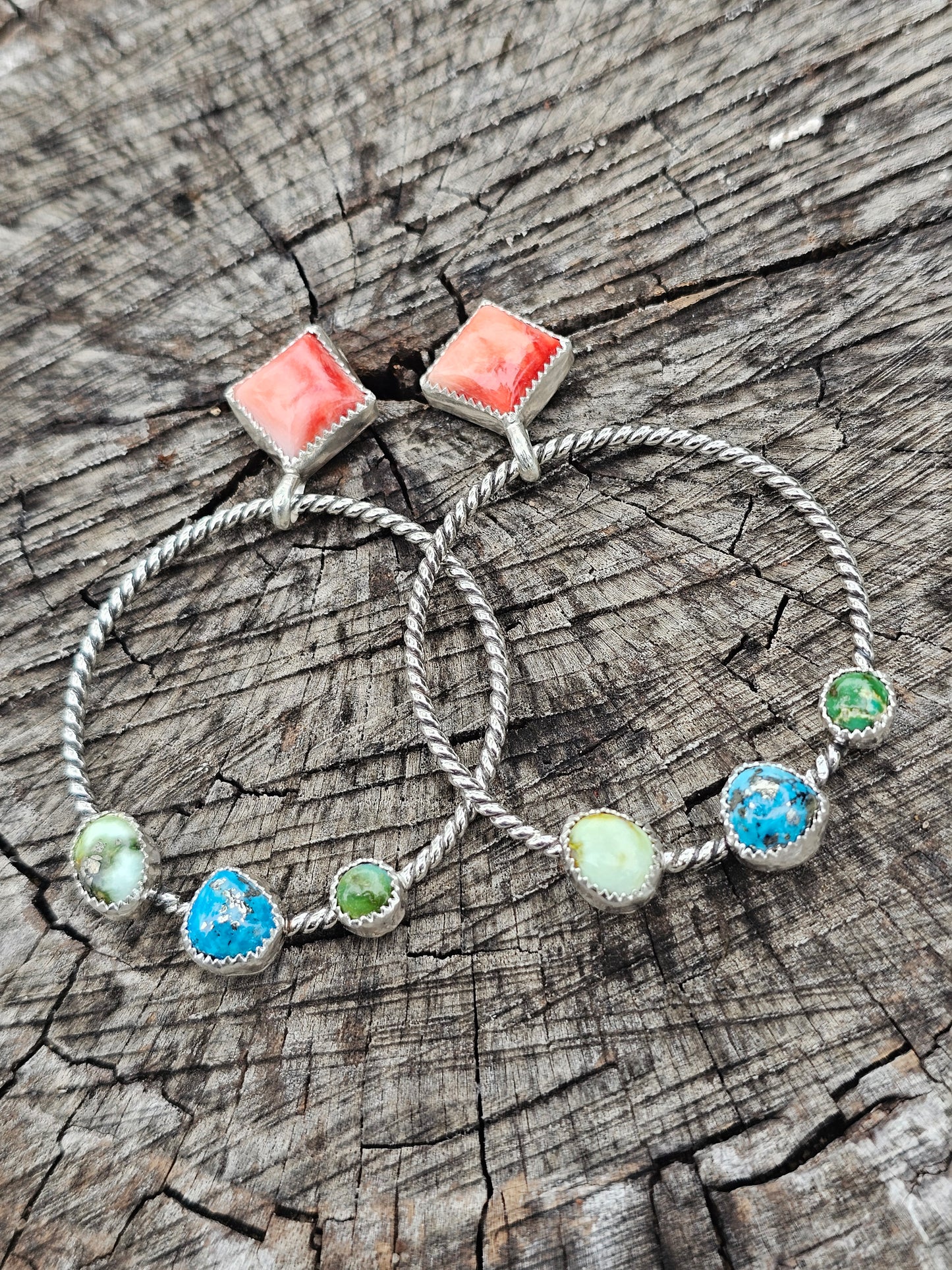 Medium Hoops Earrings