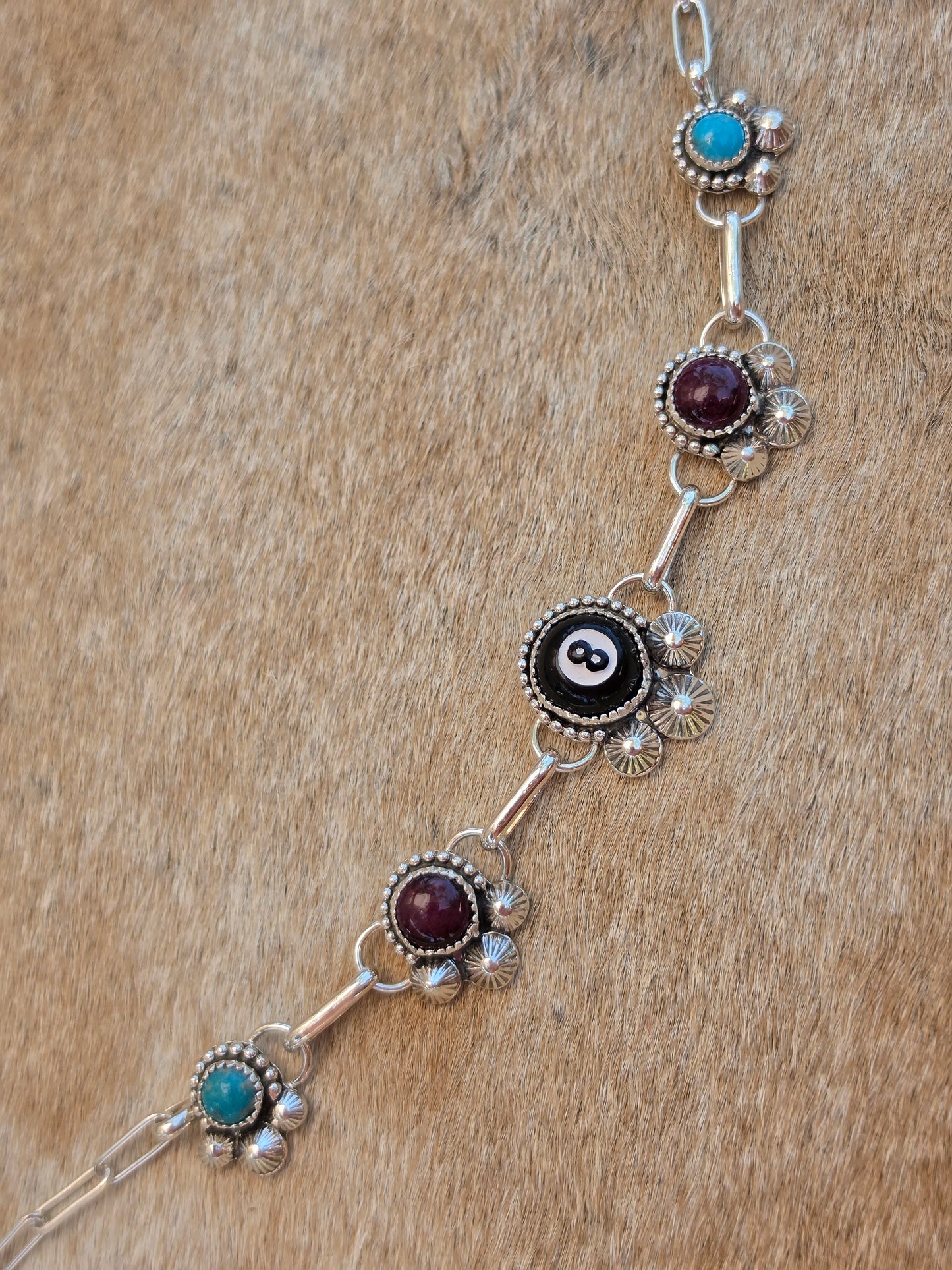 8 Ball Choker